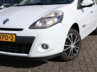 tweedehands Renault Clio R.S. 1.2 Authentique AIRCO 5 D TREKHAAK NIEUWE RIEM