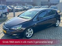Occasion Opel Astra Energy 140 PK (102 kW) 2014 Bruin, metallic lak Hatchback