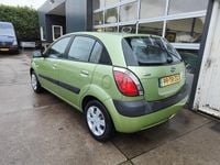 Occasion Kia Rio 97 PK (71 kW) 2007 Groen Hatchback