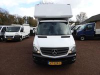 tweedehands Mercedes Sprinter 516 EURO 6 Bakwagen Trekhaak 3.5T Laadklep Automaat Koffer