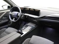 Occasion Opel Astra Ultimate 145 PK (106 kW) 2024 Geel Hatchback