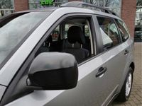 tweedehands Subaru Forester 2.0 X Intro Trekhaak - Parkeersensoren - LMV - Cru