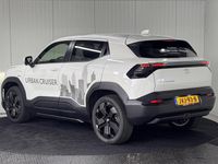 Nieuw Toyota Urban Cruiser Executive 11 kW (15 PK) 2026 Wit SUV