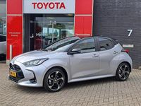 Occasion Toyota Yaris Hybrid Executive 131 PK (96 kW) 2025 Grijs Hatchback