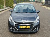 tweedehands Peugeot 208 1.6 BlueHDi Blue Lease 2017 Navi/Airco