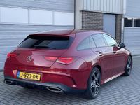 tweedehands Mercedes CLA180 Shooting Brake d Business Solution AMG Nightpakket | Panoramadak | Trekhaak | Smartphonepakket |