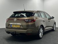 Occasion Renault Mégane GrandTour LIMITED 101 PK (74 kW) 2018 Bruin Stationwagen
