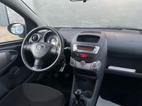 Occasion Toyota Aygo 68 PK (50 kW) 2006 Zwart Hatchback