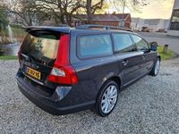 tweedehands Volvo V70 2.0i benzine R-DESiGN airco LEDER xenon NAVi