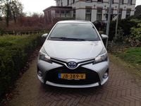 Occasion Toyota Yaris Hybrid 2014 Zilver (metallic) Hatchback