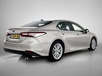 Occasion Toyota Camry Executive 218 PK (160 kW) 2020 Bruin metallic Sedan