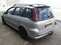 tweedehands Peugeot 206 SW 2.0 HDi Air-line 2 | Engine light on