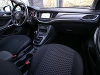 tweedehands Opel Astra 1.2 Edition - All-in rijklrprs | navi | camera!