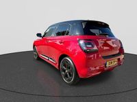 Nieuw Suzuki Swift Style 83 PK (61 kW) 2025 Rood Hatchback