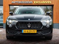 tweedehands Maserati Levante 3.0 V6 D AWD Panodak Meridian Memory Camera Luchtvering Stoelverw. Carbon