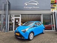 Occasion Toyota Aygo X-play 72 PK (52 kW) 2019 Blauw Hatchback