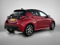 Occasion Toyota Yaris Executive 116 PK (85 kW) 2022 Rood metallic Hatchback
