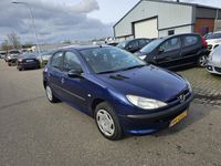 tweedehands Peugeot 206 1.6 XT Bj:2000 NAP!