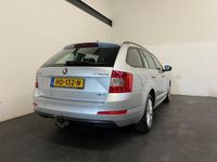 Occasion Skoda Octavia G-TEC Business Line 112 PK (82 kW) 2015 Grijs Stationwagen