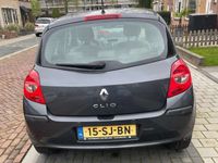 tweedehands Renault Clio 1.6-16V Dynam.Luxe