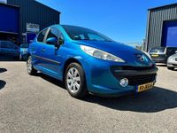 tweedehands Peugeot 207 1.4 VTi Look