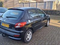 Occasion Peugeot 206 75 PK (55 kW) 2010 Zwart Hatchback