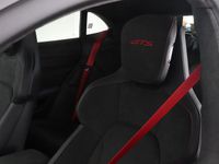 Occasion Porsche Taycan 22 kW (30 PK) 2022 Rood Stationwagen