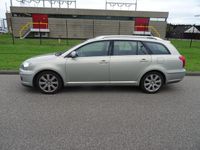 tweedehands Toyota Avensis Wagon 2.0 VVTi Luna Business