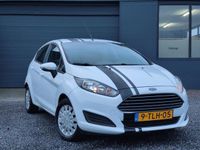 tweedehands Ford Fiesta 1.6 TDCi Lease StyleNaviAirco5 DeursNieuwe Apk