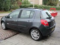 tweedehands Renault Clio R.S. 1.6-16V Dynamique Luxe 5D 1E EIG. NAP PANO KEYLESS LEER