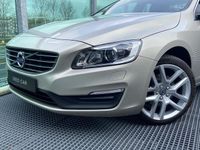 tweedehands Volvo S60 2.0 T3 Nordic+ 1e eigenaar, Volledig dealeronderhouden, 18 inch wielen, Trekhaak met afneembare kogel, Navigatie, Bluetooth, Parkeercamera achter