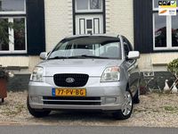 Occasion Kia Picanto 65 PK (47 kW) 2004 Grijs Hatchback