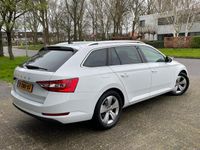 tweedehands Skoda Superb Combi 1.5 TSI ACT Business Edition Automaat Car Pl