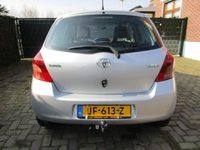 tweedehands Toyota Yaris 1.3 VVTi Terra airco