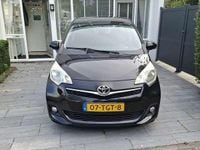 Occasion Toyota Verso-S 99 PK (72 kW) 2012 Zwart MPV