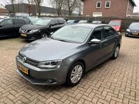 Occasion VW Jetta Comfortline 105 PK (77 kW) 2012 Grijs Sedan