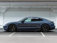 Nieuw Porsche Taycan Black Edition 2025 Blauw Sedan