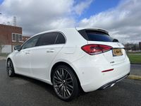 tweedehands Mercedes A180 Business AMG Widescreen / 19 inch / Sfeerverl. / Camera