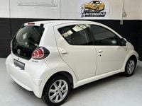 Occasion Toyota Aygo Comfort 68 PK (50 kW) 2010 Wit Hatchback