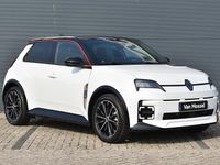 Occasion Renault R5 Iconic 110 kW (150 PK) 2024 Wit Hatchback