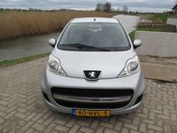 Occasion Peugeot 107 68 PK (50 kW) 2011 Grijs Hatchback