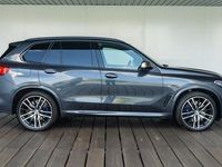 tweedehands BMW X5 xDrive40i High Executive M Sport / Personal CoPilot Pack / M Sport uitlaatsysteem / Soft Close Automatic portieren / Trekhaak met elektrisch wegklapbare kogel / Glazen panoramadak /