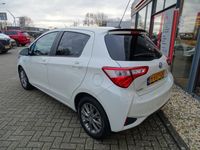 tweedehands Toyota Yaris 1.5 Hyb. Dynamic