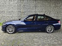 tweedehands BMW 318 3-SERIE i High Exe Individual | Geen import | Schuifdak | Compleet