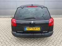 tweedehands Peugeot 207 1.6 VTi X-line Automaat met nieuwe APK