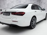 Occasion Mercedes E300 AMG line 2025 Wit Sedan