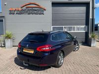 tweedehands Peugeot 308 1.2 e-THP Première