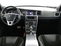 tweedehands Volvo V60 T4 Aut Business Sport | Stoelverwarming | Climate Control | High Performance Audio | Cruise Control | Parkeersensoren achterzijde |