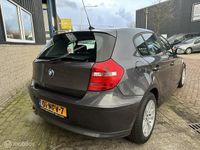 tweedehands BMW 118 1-SERIE i ** Airco ** Automaat ** 5 Deirs