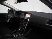 Occasion Volvo V40 Performance 123 PK (90 kW) 2020 Grijs Hatchback